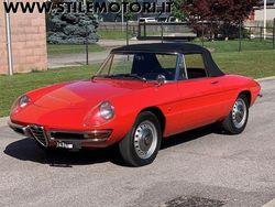 Rosso pastello Usata 1967 Alfa Romeo Spider Cabrio | 64.500 €