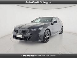 Nero Usata 2024 BMW 520 M Sport Station wagon | 54.980 € (Buon prezzo)