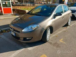 Bronzo Usata 2009 Fiat Bravo Dynamic Due volumi | 2900 € (Buon prezzo)
