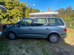 Grigio Usata 2004 Ford Galaxy Monovolume | 2000 €