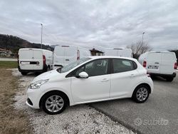 Bianco Usata 2020 Peugeot 208 Due volumi | 6400 €