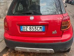 Rosso Usata 2009 Fiat Sedici Emotion SUV | 4600 € (Buon prezzo)
