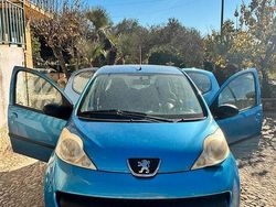 Blu Usata 2007 Peugeot 107 Due volumi | 2500 € (Ottimo prezzo)