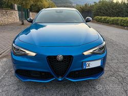 Blu Usata 2022 Alfa Romeo Giulia Veloce Tre volumi | 29.900 € (Ottimo prezzo)
