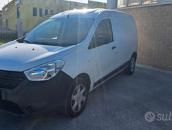 Bianco Usata 2017 Dacia Dokker Monovolume | 6499 € (Buon prezzo)
