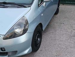 Grigio Usata 2006 Honda Jazz Due volumi | 850 € (Buon prezzo)