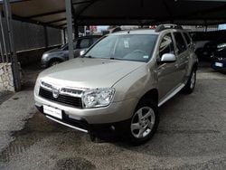Oro Usata 2012 Dacia Duster Lauréate SUV | 5700 € (Buon prezzo)