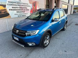 Blu Usata 2019 Dacia Sandero Stepway Tre volumi | 6900 € (Super prezzo)