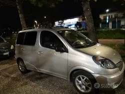 Usata 2001 Toyota Yaris Verso Monovolume | 4500 € (Molto cara)