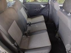 Grigio Usata 2005 Opel Meriva Monovolume | 2400 € (Buon prezzo)