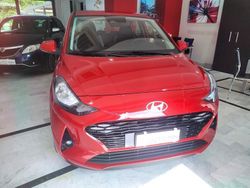Rosso Usata 2024 Hyundai i10 Due volumi | 15.900 € (Cara)