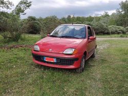 Rosso Usata 2000 Fiat Seicento Due volumi | 999 € (Ottimo prezzo)