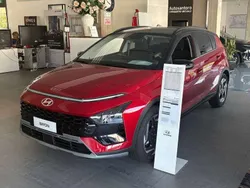 Dragon red e tetto nero Nuova 2025 Hyundai Bayon SUV | 21.700 € (Buon prezzo)