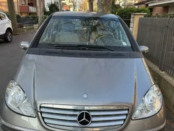 Usata 2006 Mercedes A170 Elegance Due volumi | 3000 € (Ottimo prezzo)