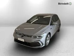 Usata 2022 VW Golf R Monovolume | 25.500 € (Cara)