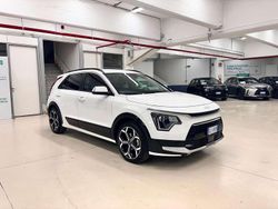 Bianco Usata 2022 Kia Niro Style SUV | 23.900 € (Cara)