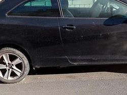 Nero Usata 2010 Seat Leon Tre volumi | 2000 €