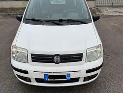 Bianco Usata 2009 Fiat Panda Dynamic Tre volumi | 3500 € (Buon prezzo)