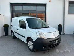 Bianco Usata 2009 Renault Kangoo Monovolume | 3200 € (Cara)