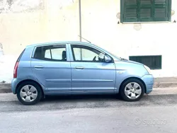 Usata 2009 Kia Picanto Due volumi | 2950 € (Buon prezzo)