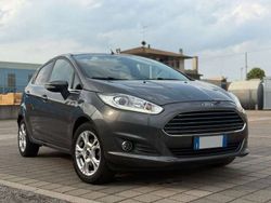 Grigio Usata 2016 Ford Fiesta Titanium Due volumi | 11.500 € (Molto cara)