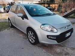 Grigio Usata 2011 Fiat Punto Evo S Due volumi | 3499 € (Ottimo prezzo)