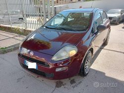 Bordeaux Usata 2014 Fiat Punto Lounge Due volumi | 3999 € (Buon prezzo)