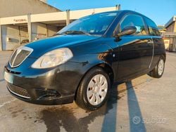 Nero Usata 2008 Lancia Ypsilon Due volumi | 2800 € (Buon prezzo)