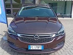 Nero Usata 2016 Opel Astra Innovation Tre volumi | 8990 € (Buon prezzo)