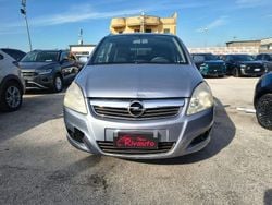 Grigio Usata 2009 Opel Zafira Cosmo Monovolume | 2900 € (Ottimo prezzo)