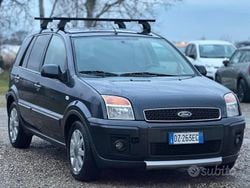 Blu Usata 2010 Ford Fusion Station wagon | 2700 € (Ottimo prezzo)