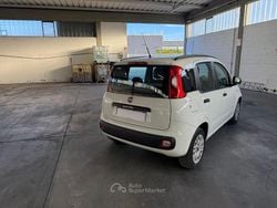 Bianco Usata 2015 Fiat Panda Tre volumi | 5390 € (Buon prezzo)