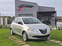 Grigio Usata 2013 Lancia Ypsilon Gold Due volumi | 6500 € (Buon prezzo)