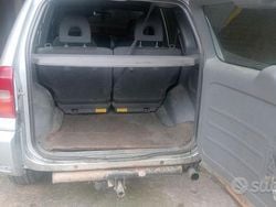 Usata 2003 Toyota RAV4 SUV | 1200 €