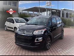 Nero metallizzato Usata 2014 Citroën C3 Picasso Seduction Monovolume | 8900 € (Molto cara)