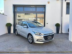 Argento Usata 2015 Hyundai i20 Style Tre volumi | 8400 € (Cara)