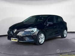 Nero Usata 2022 Renault Clio V Zen Tre volumi | 12.000 € (Buon prezzo)