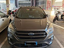 Grigio Usata 2017 Ford Kuga ST-Line SUV | 14.500 € (Cara)
