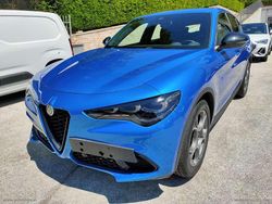 Blu/azzurro Usata 2024 Alfa Romeo Stelvio Sprint SUV | 38.990 € (Molto cara)