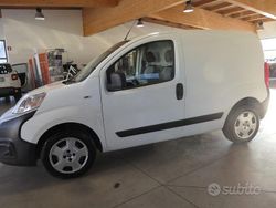 Bianco Usata 2022 Fiat Fiorino Monovolume | 10.700 € (Buon prezzo)