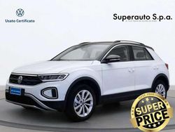 Bianco Usata 2024 VW T-Roc Life SUV | 24.600 € (Buon prezzo)