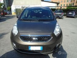 Marrone Usata 2014 Kia Venga Due volumi | 5490 € (Ottimo prezzo)