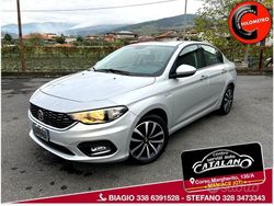 Grigio chiaro Usata 2016 Fiat Tipo Opening Edition Tre volumi | 9750 € (Cara)