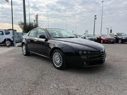 Nero Usata 2007 Alfa Romeo 159 Distinctive Tre volumi | 2900 € (Buon prezzo)