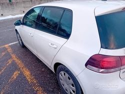 Bianco Usata 2010 VW Golf Tre volumi | 5300 €