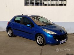 Blu/azzurro Usata 2006 Peugeot 207 Tre volumi | 3400 € (Cara)