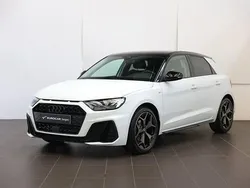 Bianco ghiacciaio metallizzato nero mito Nuova 2025 Audi A1 Sportback Design Due volumi | 30.500 € (Buon prezzo)