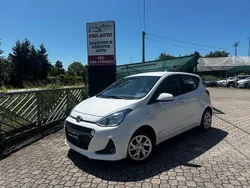 Bianco Usata 2017 Hyundai i10 Due volumi | 9299 € (Buon prezzo)