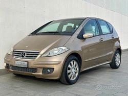 Marrone Usata 2007 Mercedes A150 Elegance Tre volumi | 3500 € (Buon prezzo)