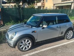 Grigio Usata 2004 Mini ONE Due volumi | 3700 € (Ottimo prezzo)